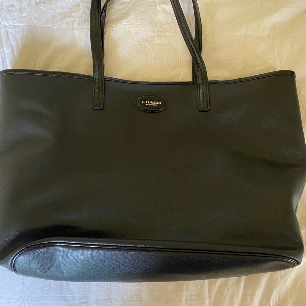 Coach Tote - Pre-Owned